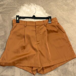 glam brand size Large. it looks beautiful subfabric ea ceda glam brand.